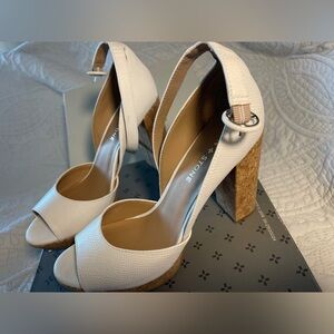 Women's Cream Sandals